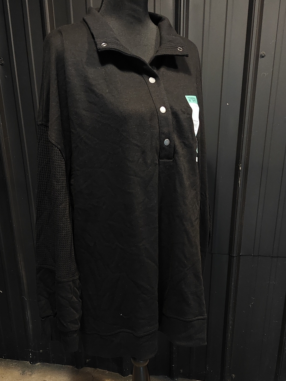Terra & Sky Black Sweatshirt Jacket Buttons High Collar